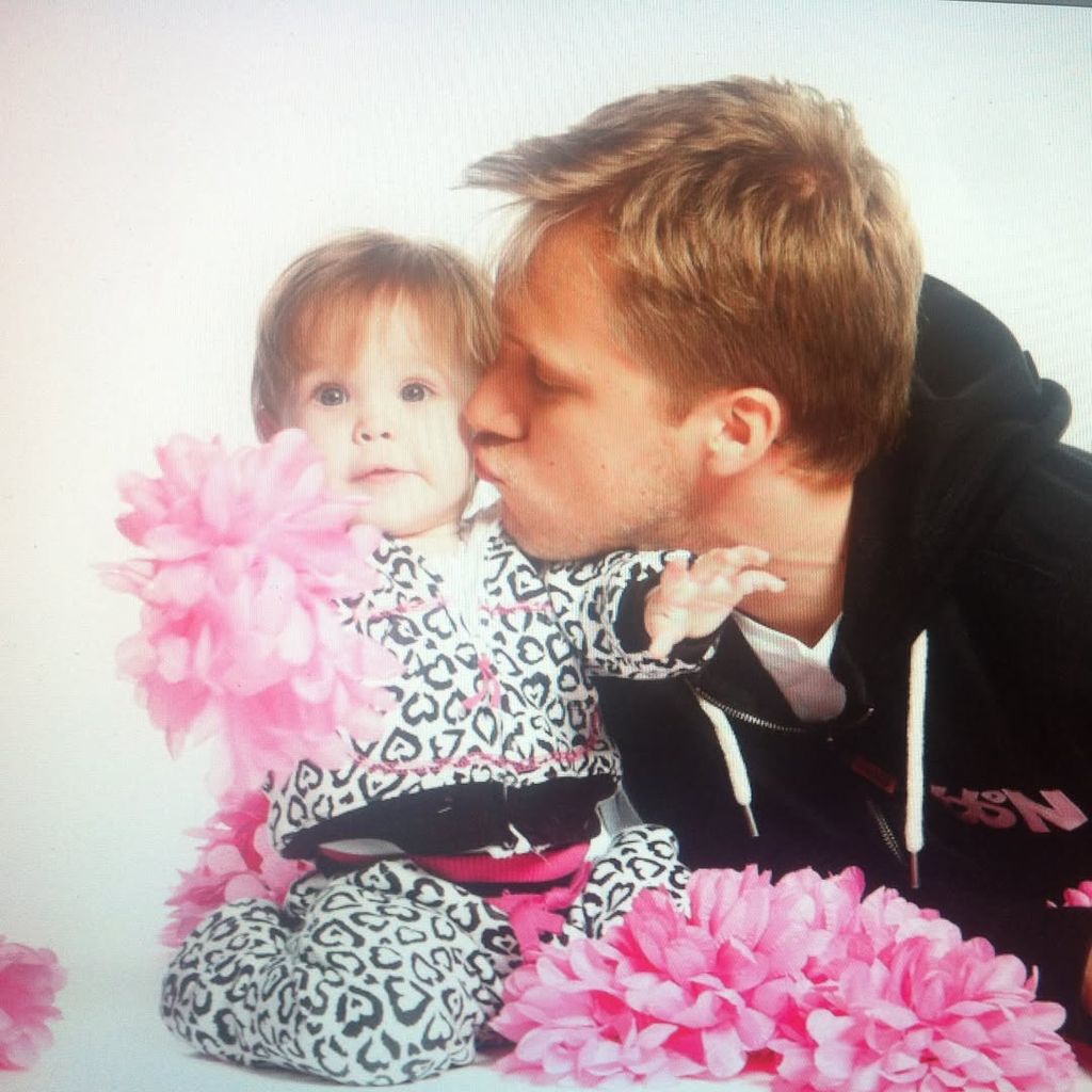 Oliver Pocher zeigt zum 16. Geburtstag seiner Tochter Nayla ein Babybild