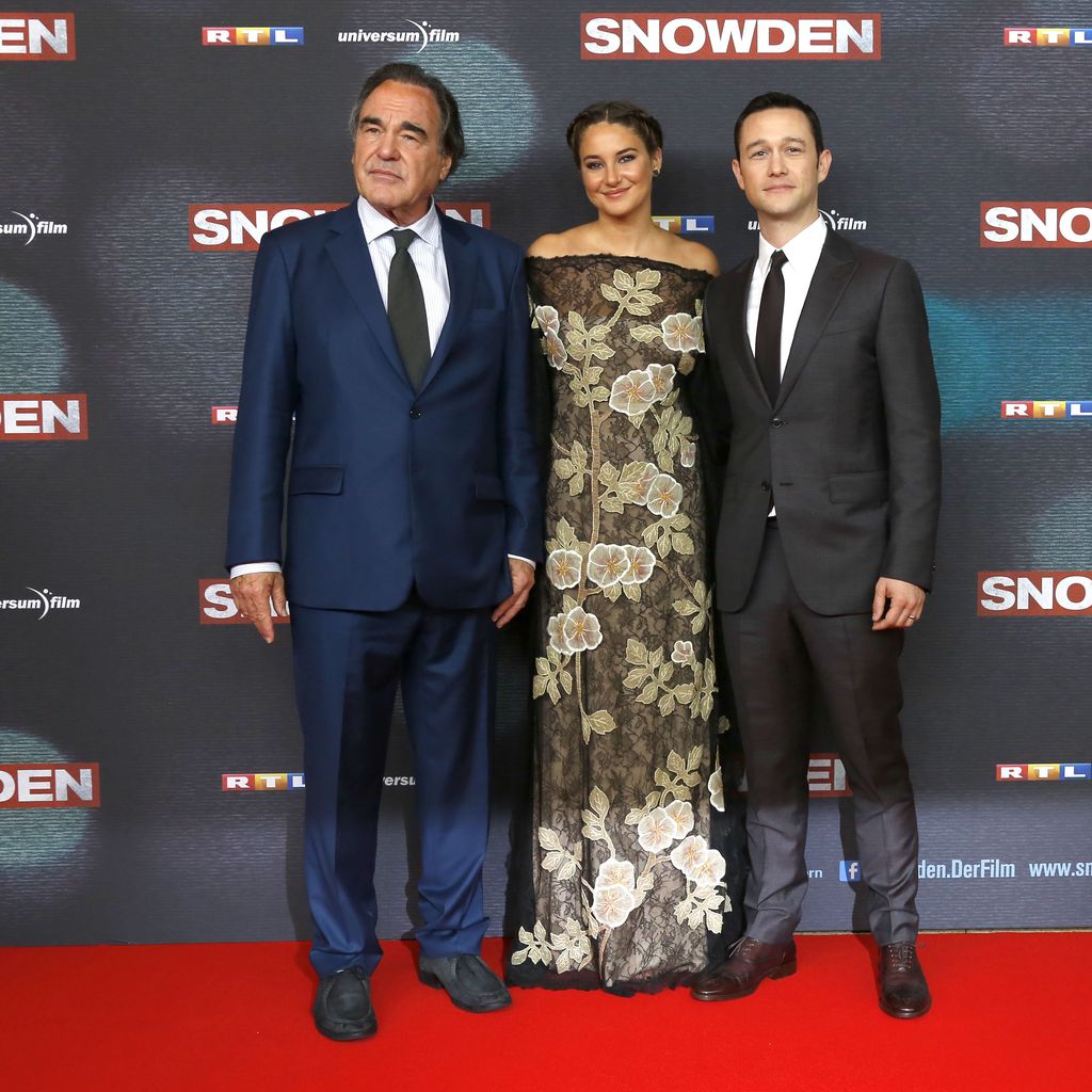 Oliver Stone, Shailene Woodley und Joseph Gordon-Levitt bei der "Snowden" Europapremiere in München