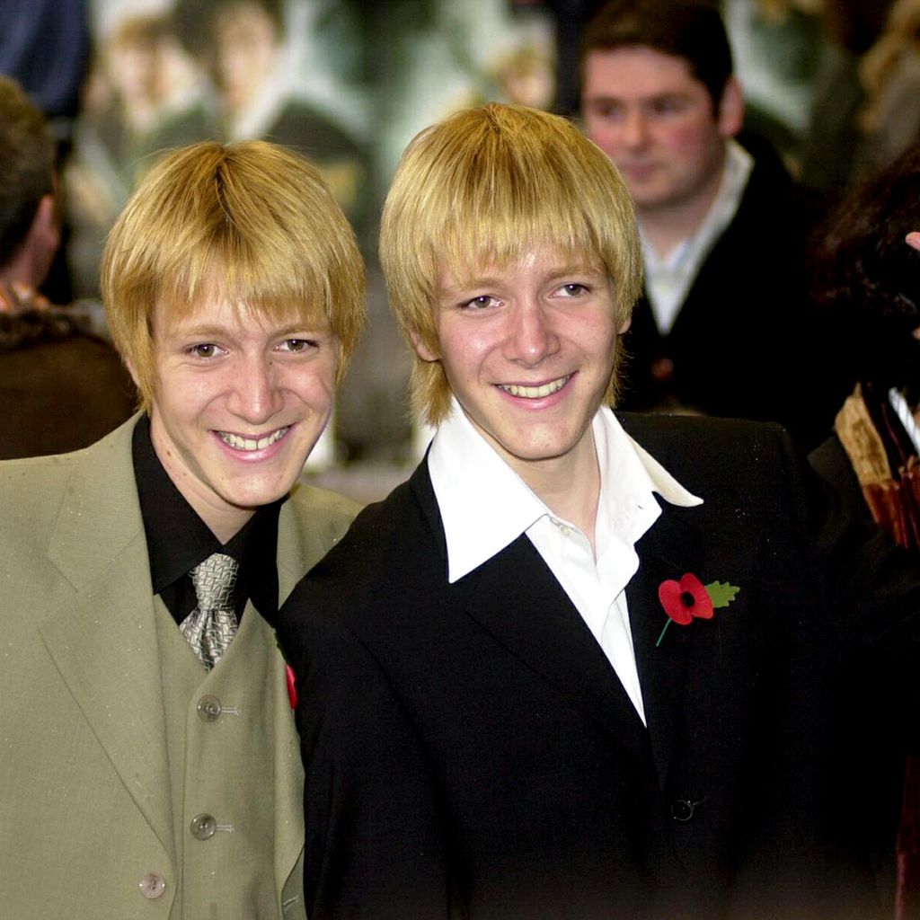 Oliver und James Phelps bei der Premiere von "Harry Potter und die Kammer des Schreckens" 2002