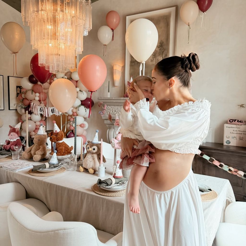 Olivia Culpo mit Tochter Colette
