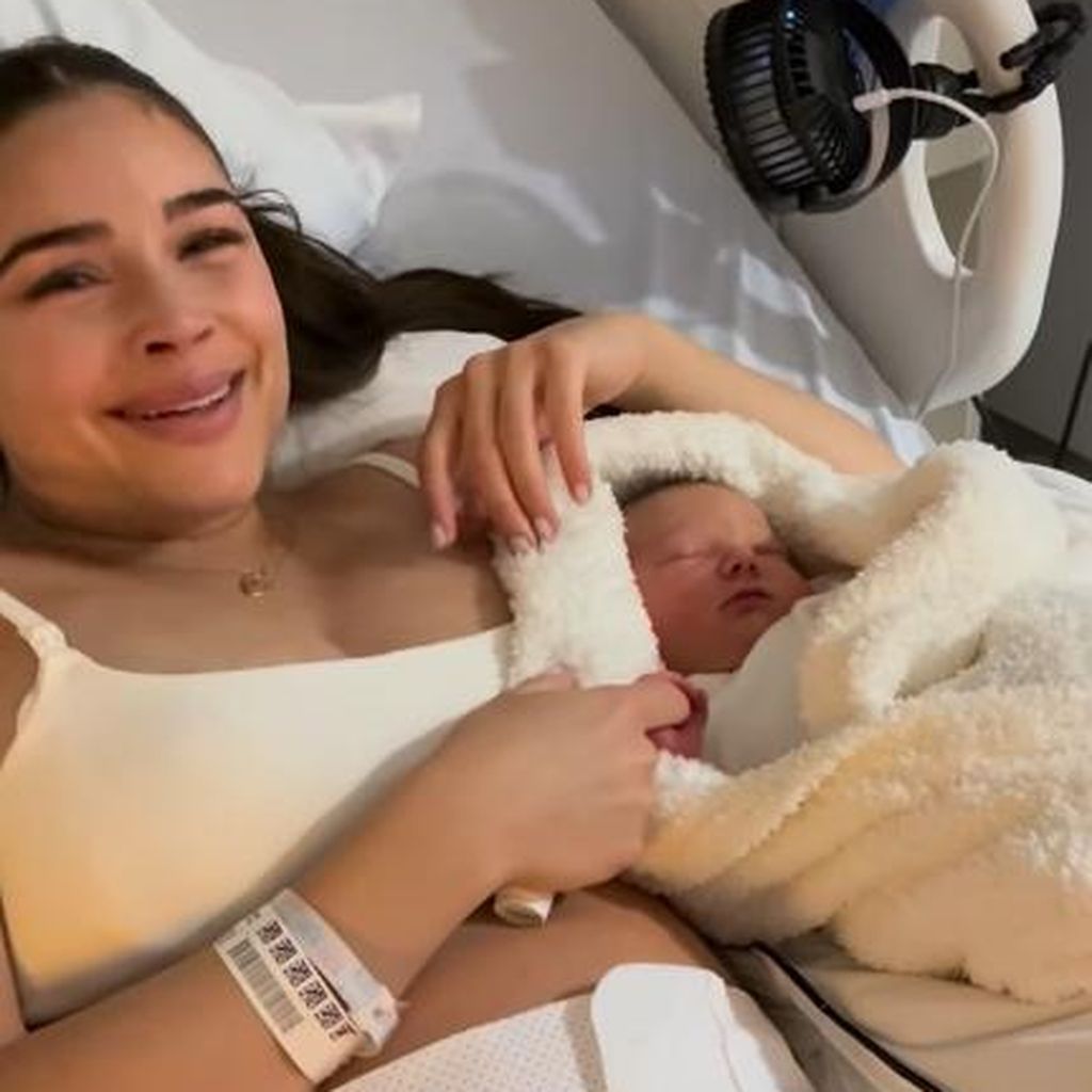 Olivia Culpo nach der Geburt ihrer Tochter Colette, Juli 2025