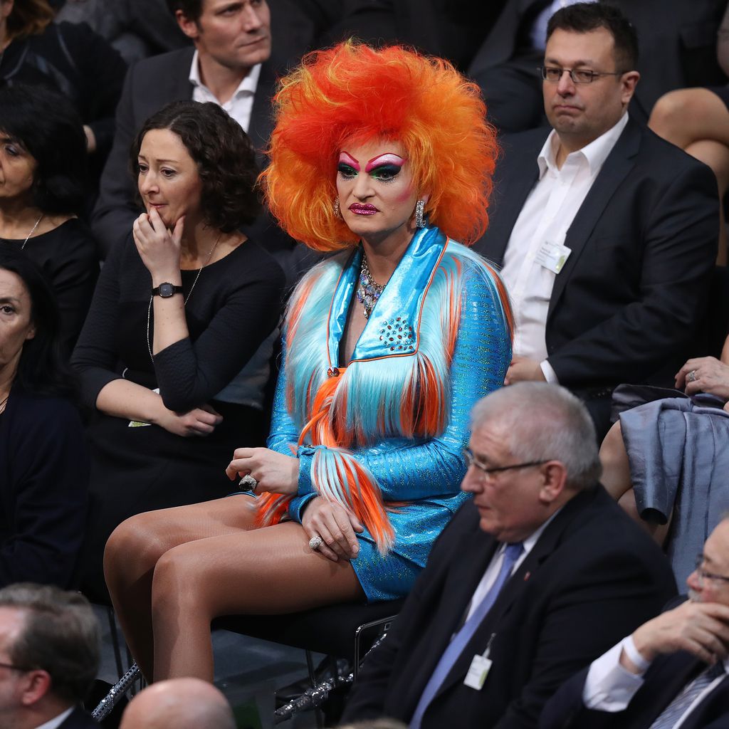 Olivia Jones bei der Wahl des Präsidenten des Deutschen Bundestages, 2017