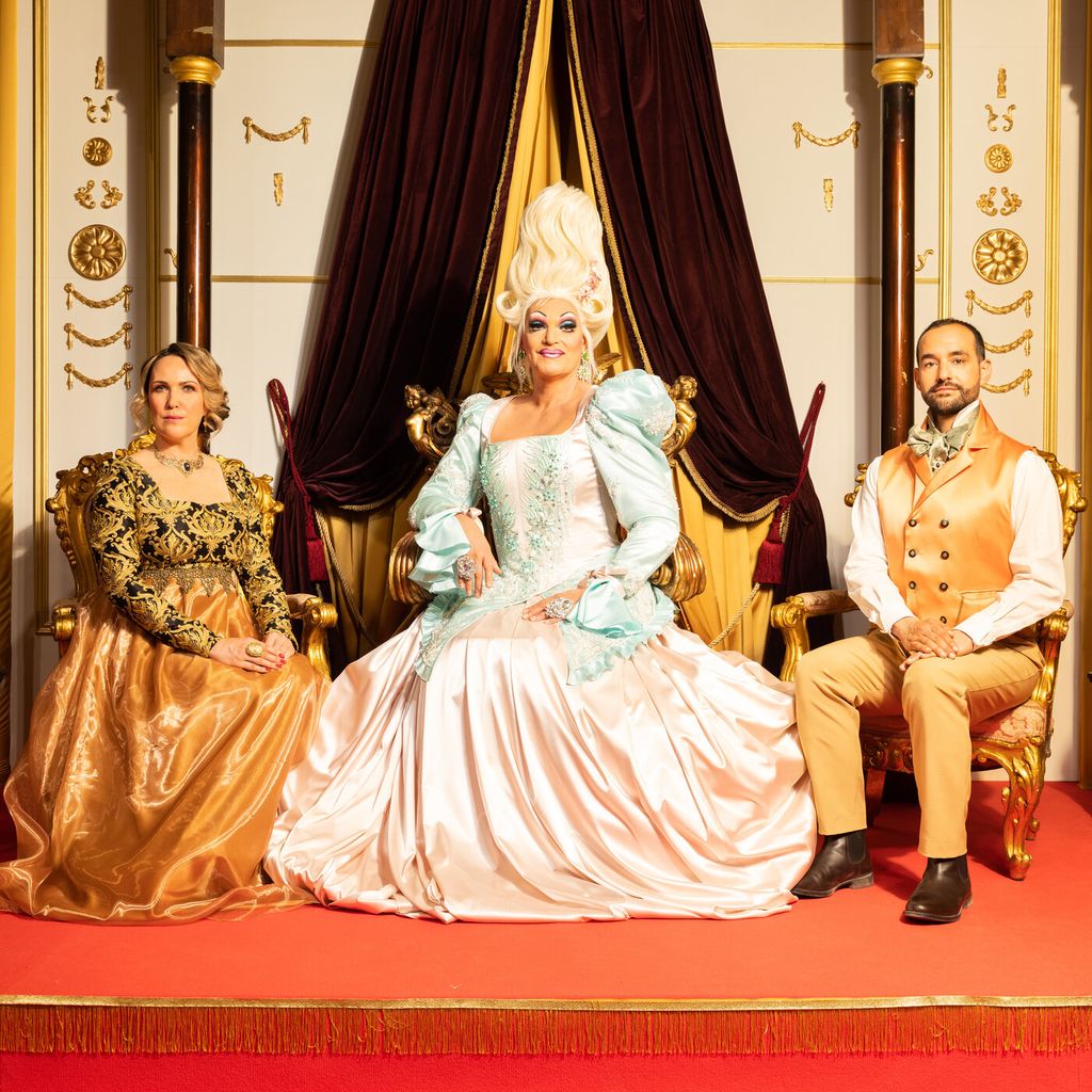 Olivia Jones als Queen bei "Love is King"