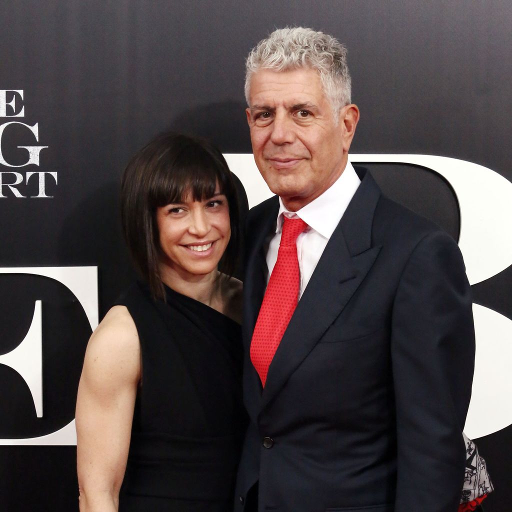 Ottavia Busia und Anthony Bourdain im November 2015