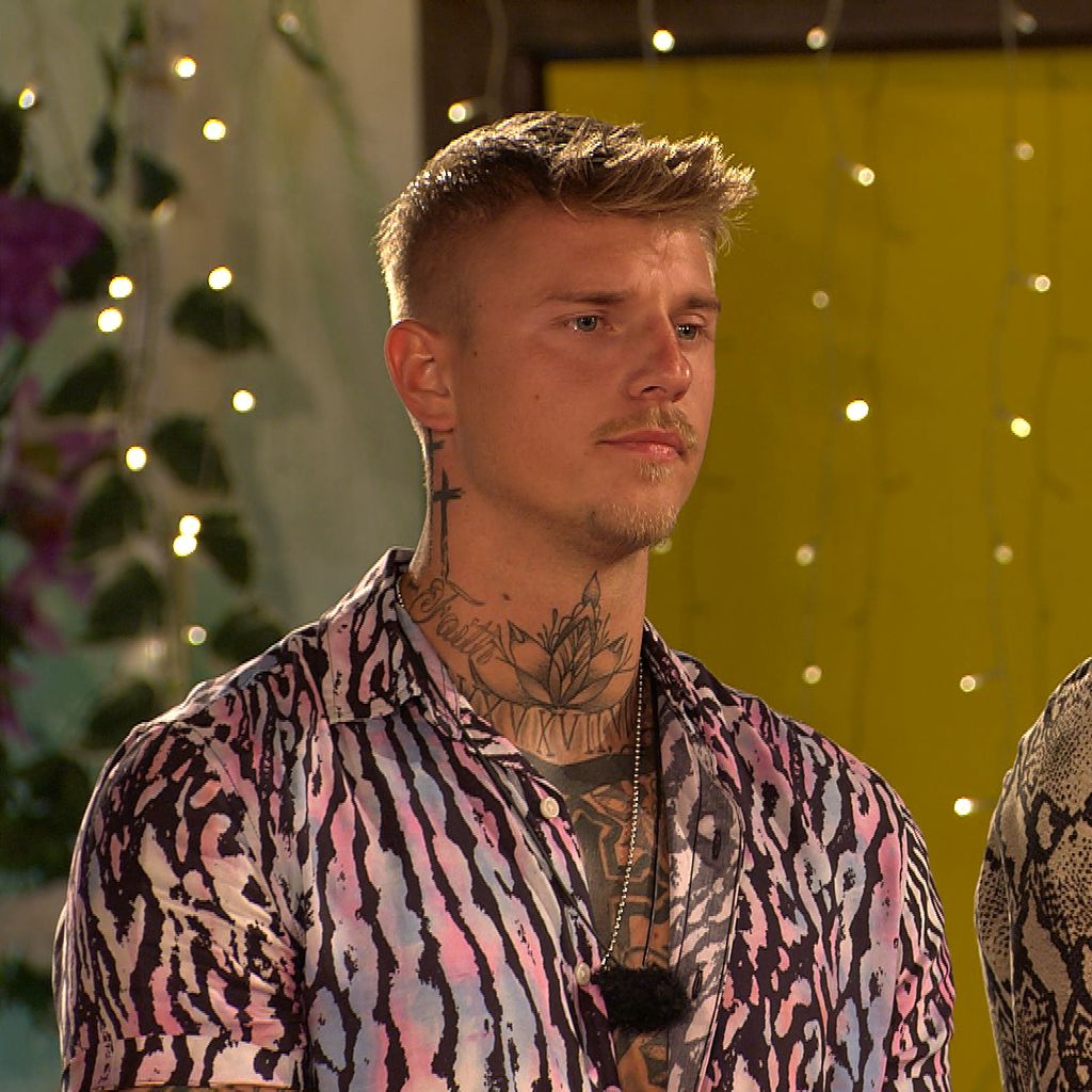 Paco und Adriano bei der Paarungszeremonie von "Love Island"