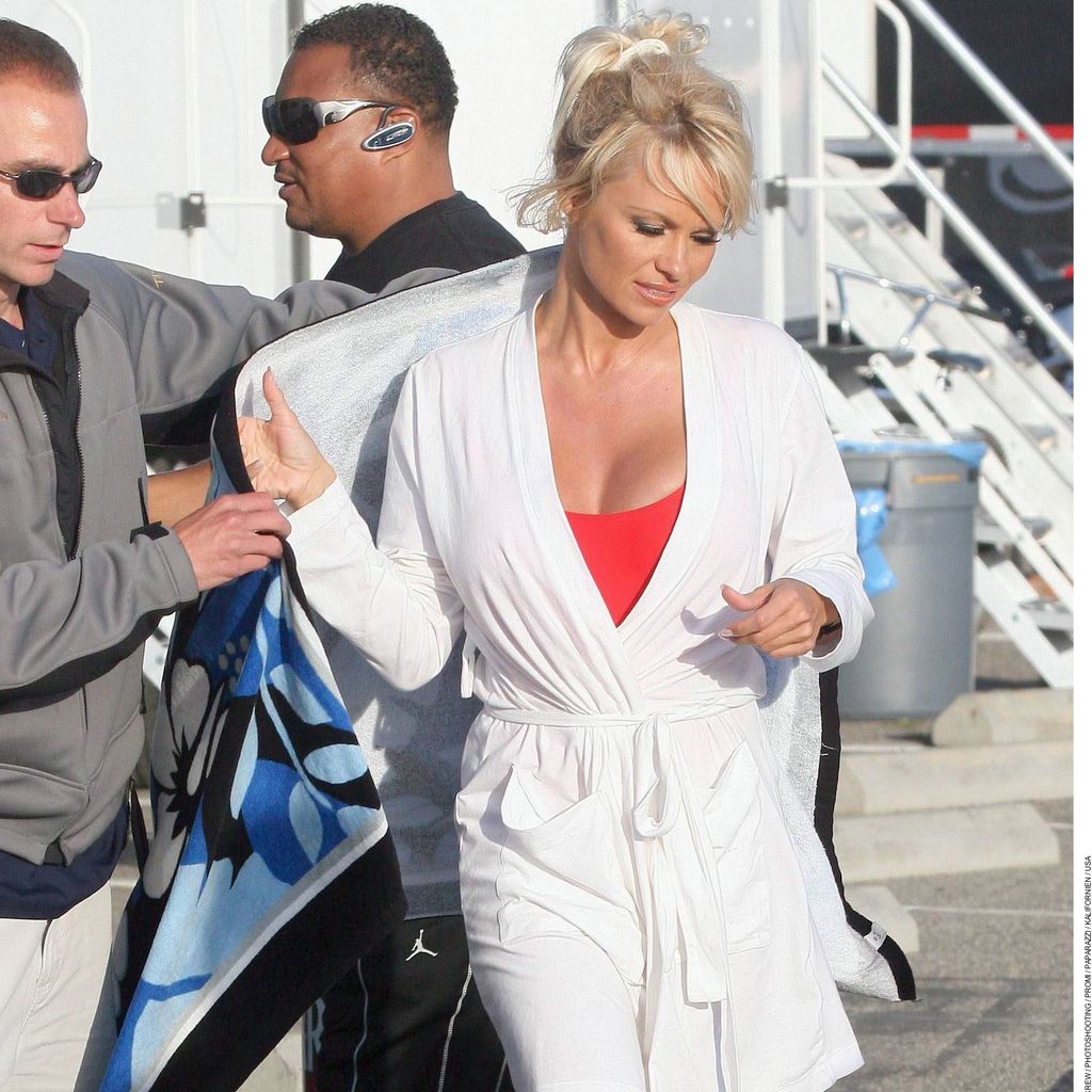 Pamela Anderson bei einem "Baywatch"-Fotoshooting