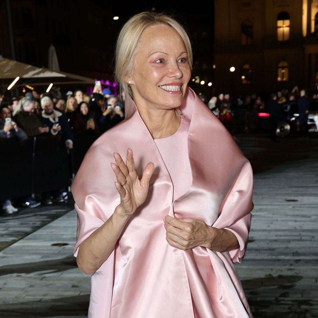 Pamela Anderson bei der Premiere von "The Last Showgirl" in Zürich
