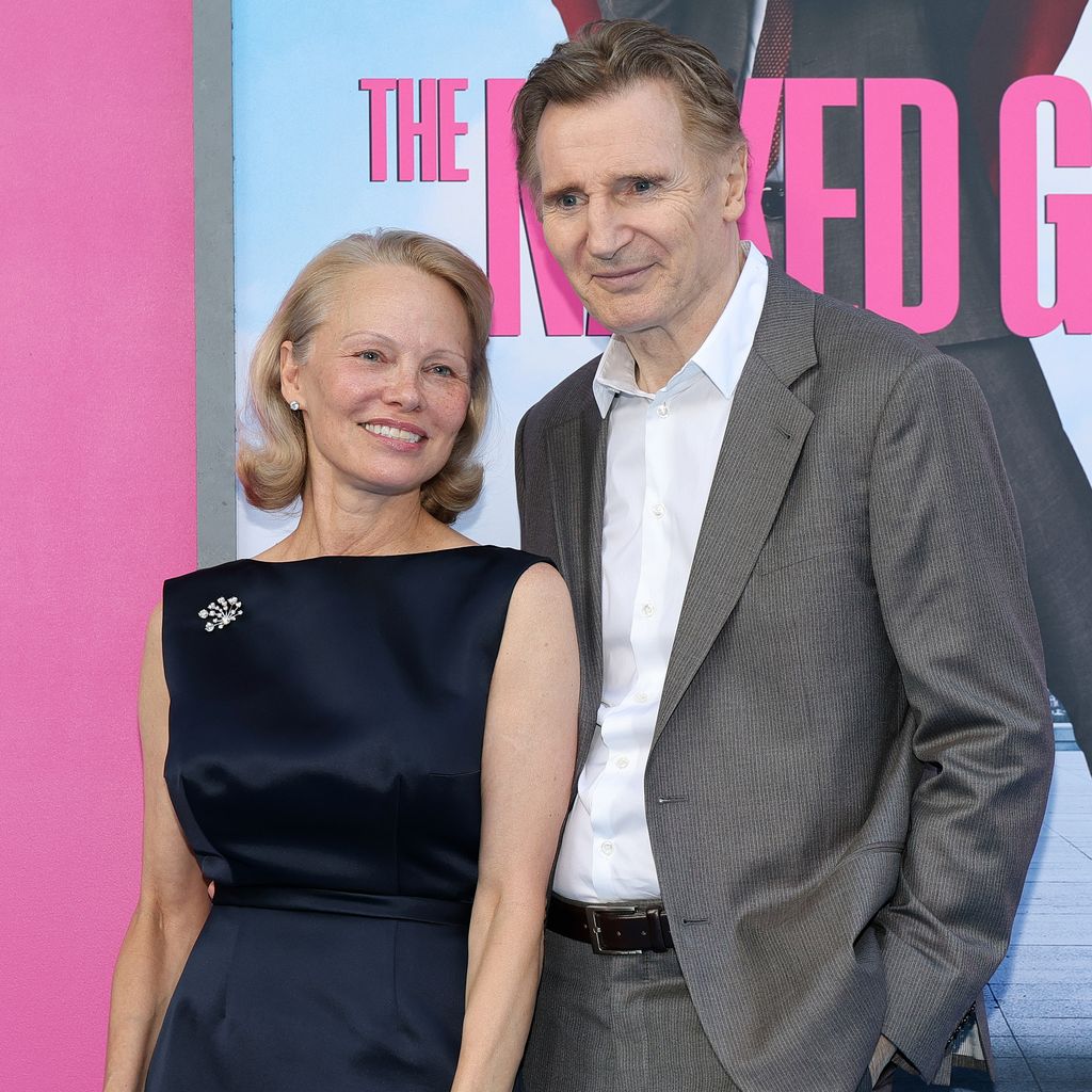 Pamela Anderson und Liam Neeson, Juli 2025