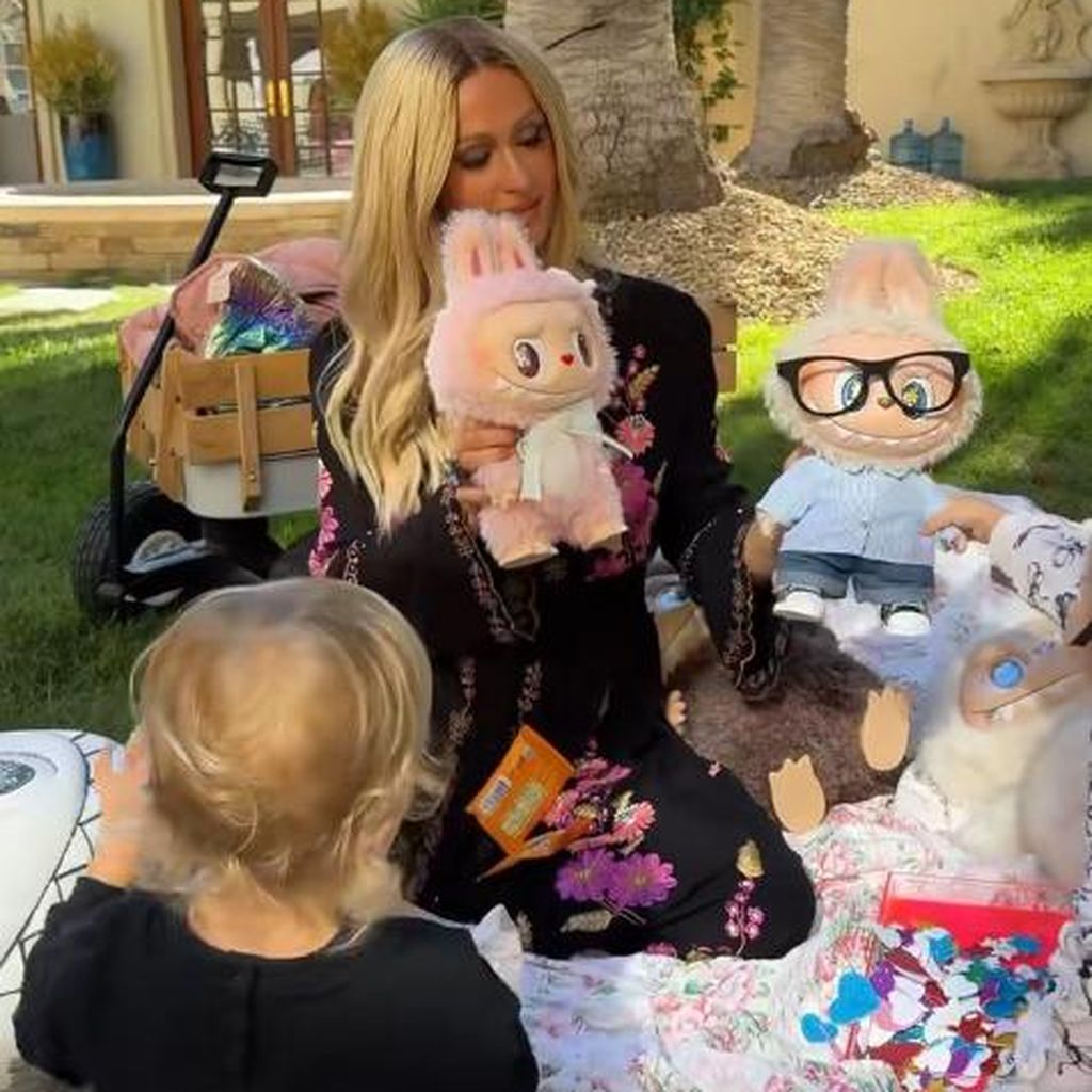 Paris Hilton mit ihrem Sohn, August 2025