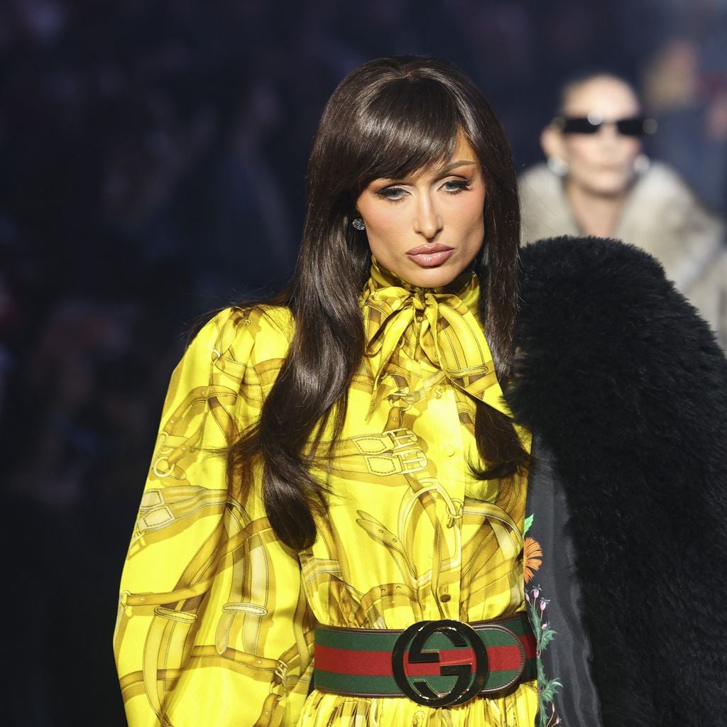 Paris Hilton, Gucci Cruise 2027 Show am Times Square in New York