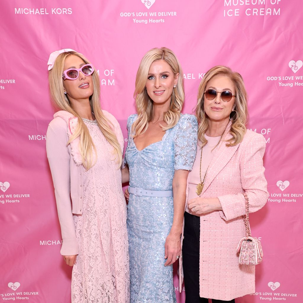 Paris Hilton, Nicky Hilton und Kathy Hilton.