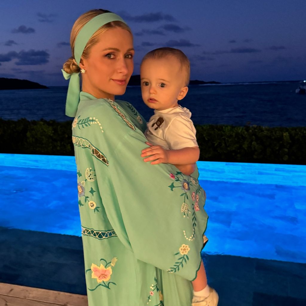 Paris Hilton mit ihrem Sohn Phoenix