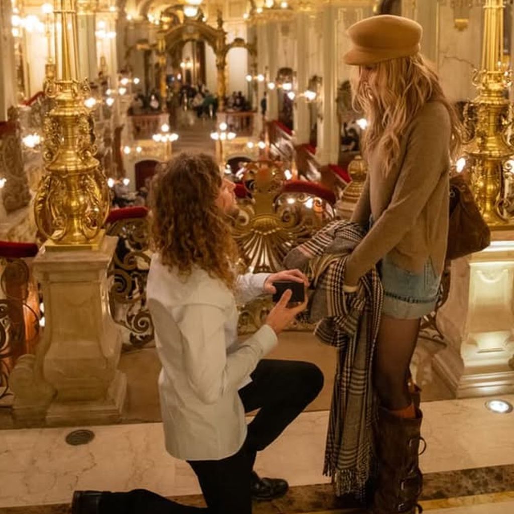 Paris Jackson bekommt Antrag, 2024