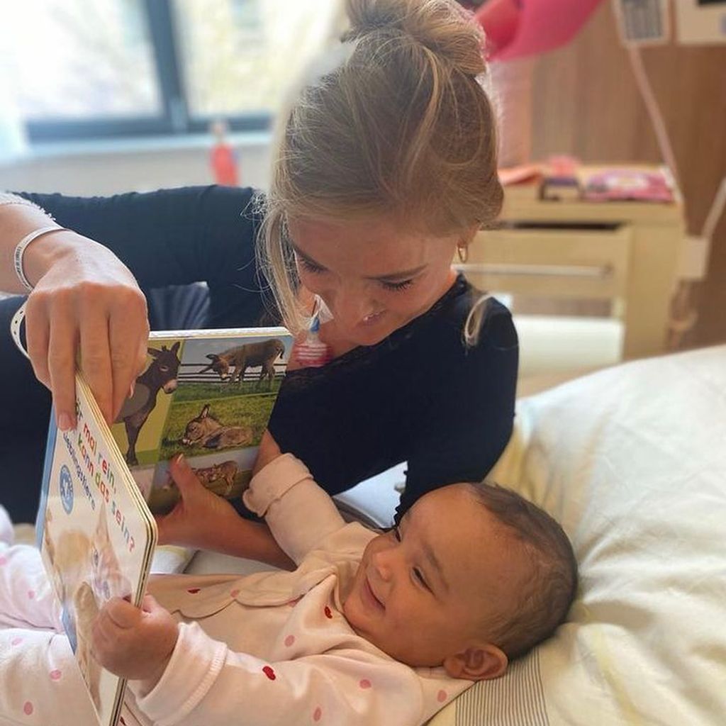 Patrice Eva und ihr Baby im April 2023