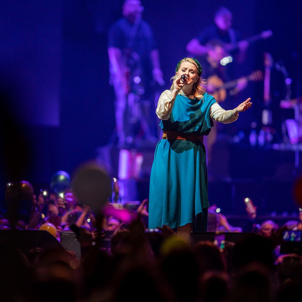 Patricia Kelly während der "25. Jahre Over the Hump"-Tour