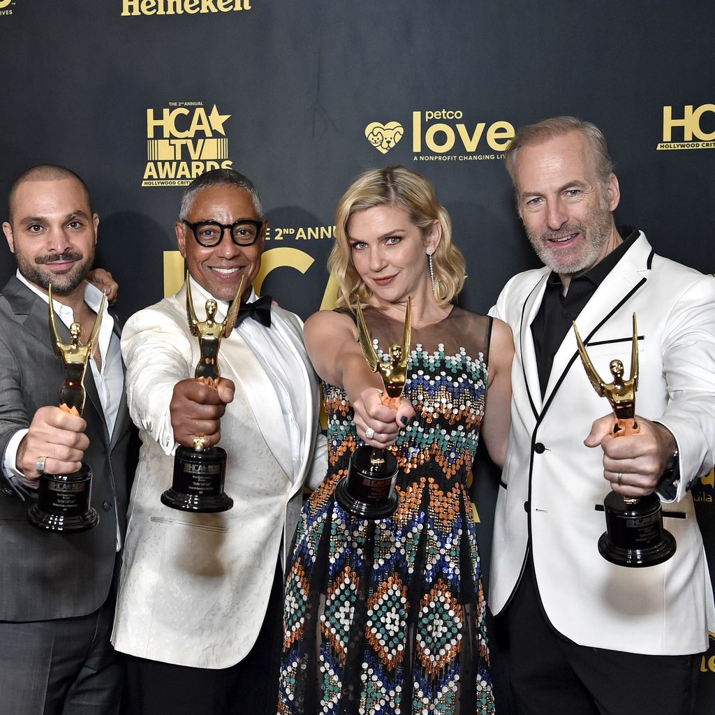 Patrick Fabian, Michael Mando, Giancarlo Esposito, Rhea Seehorn und Bob Odenkirk, 2022