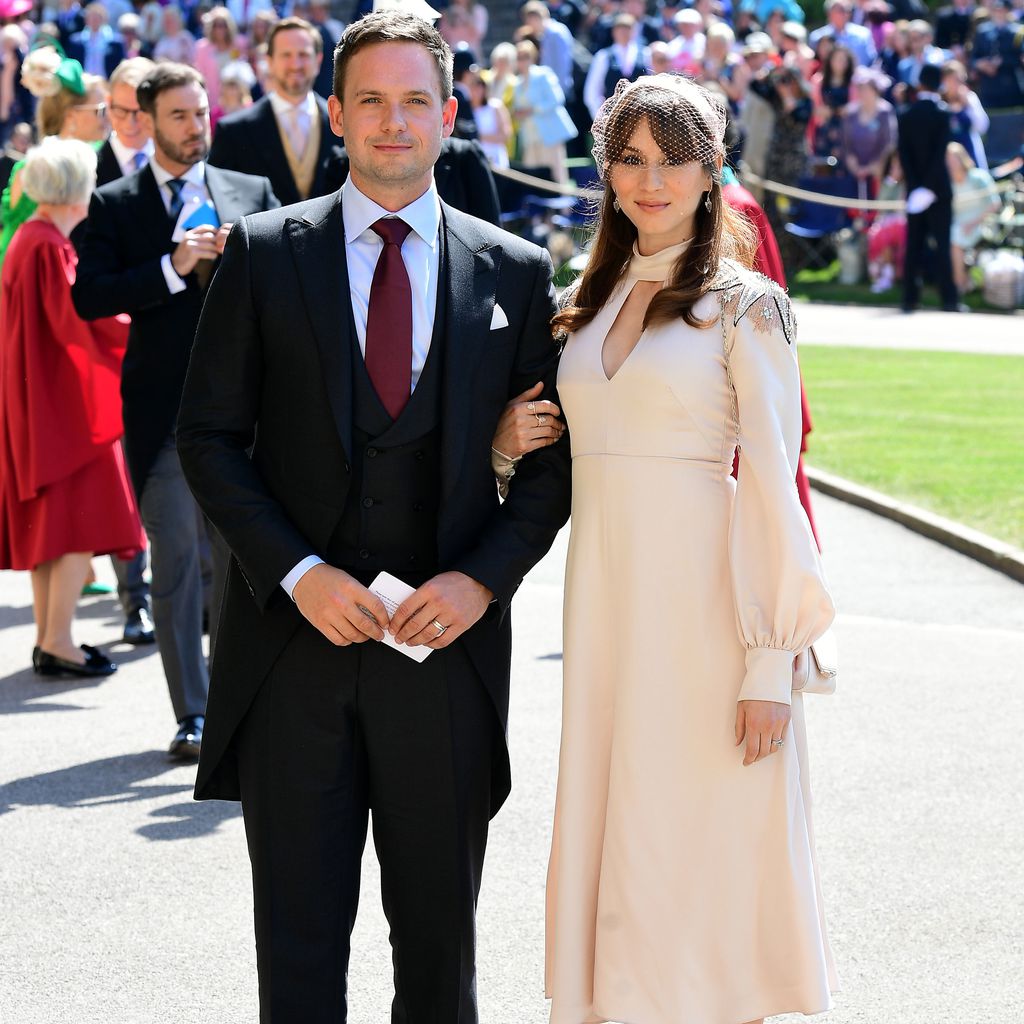 Patrick J. Adams und Troian Bellisario bei der Royal-Hochzeit in Windsor