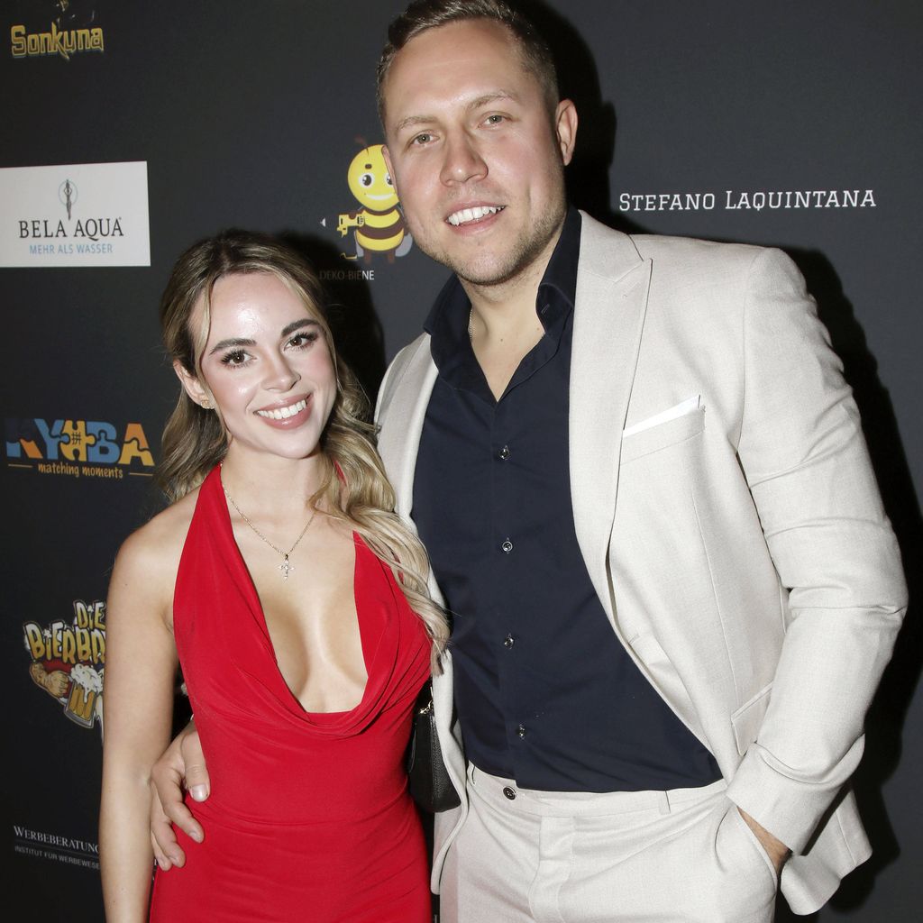 Patrick Romer und Annelie Henze bei der Dr.Sindsen Fashion Show Ikone im Hofbräu Wirtshaus Berlin, 20.03.2026