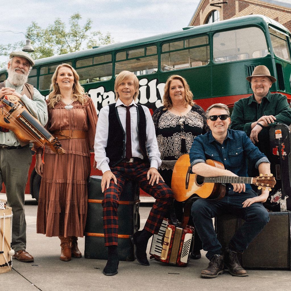 Paul, Patricia, John, Kathy, Jimmy und Joey Kelly, Musiker