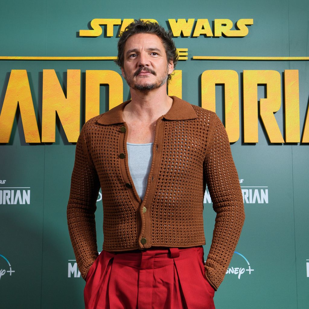 Pedro Pascal bei der Premiere der dritten "The Mandalorian"-Staffel