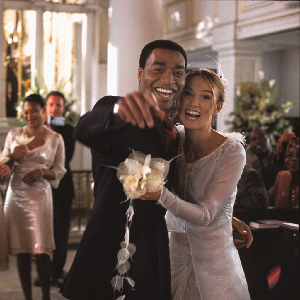 Peter (Chiwetel Ejiofor) und Juliet (Keira Knightley) in "Tatsächlich... Liebe"