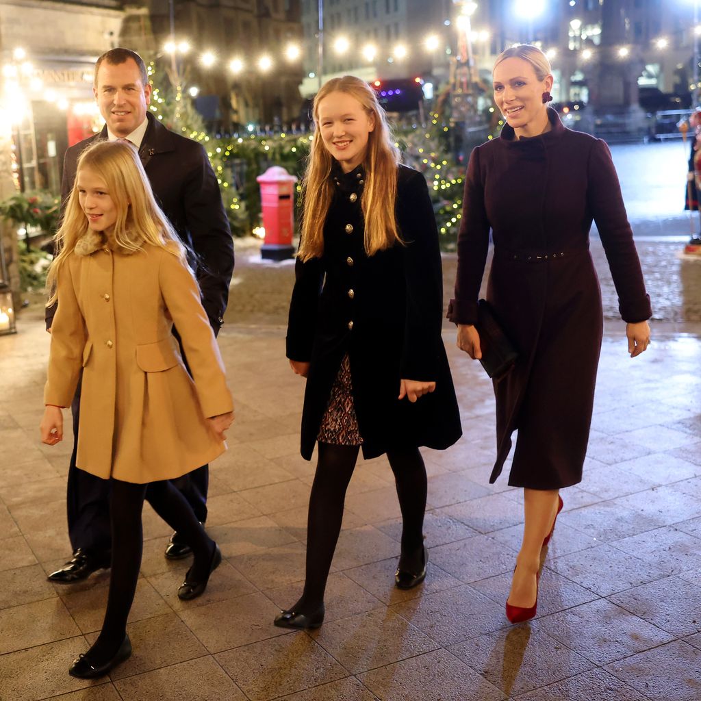Peter Phillips mit seinen Töchtern Savanna und Isla sowie seiner Schwester Zara Tindall