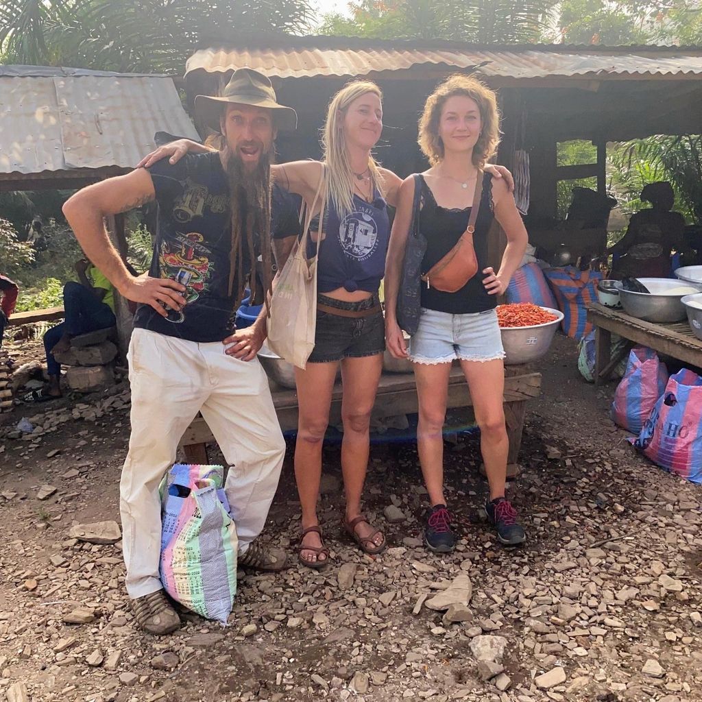Philipp, Susanne und Caro bei "Bauer sucht Frau International"