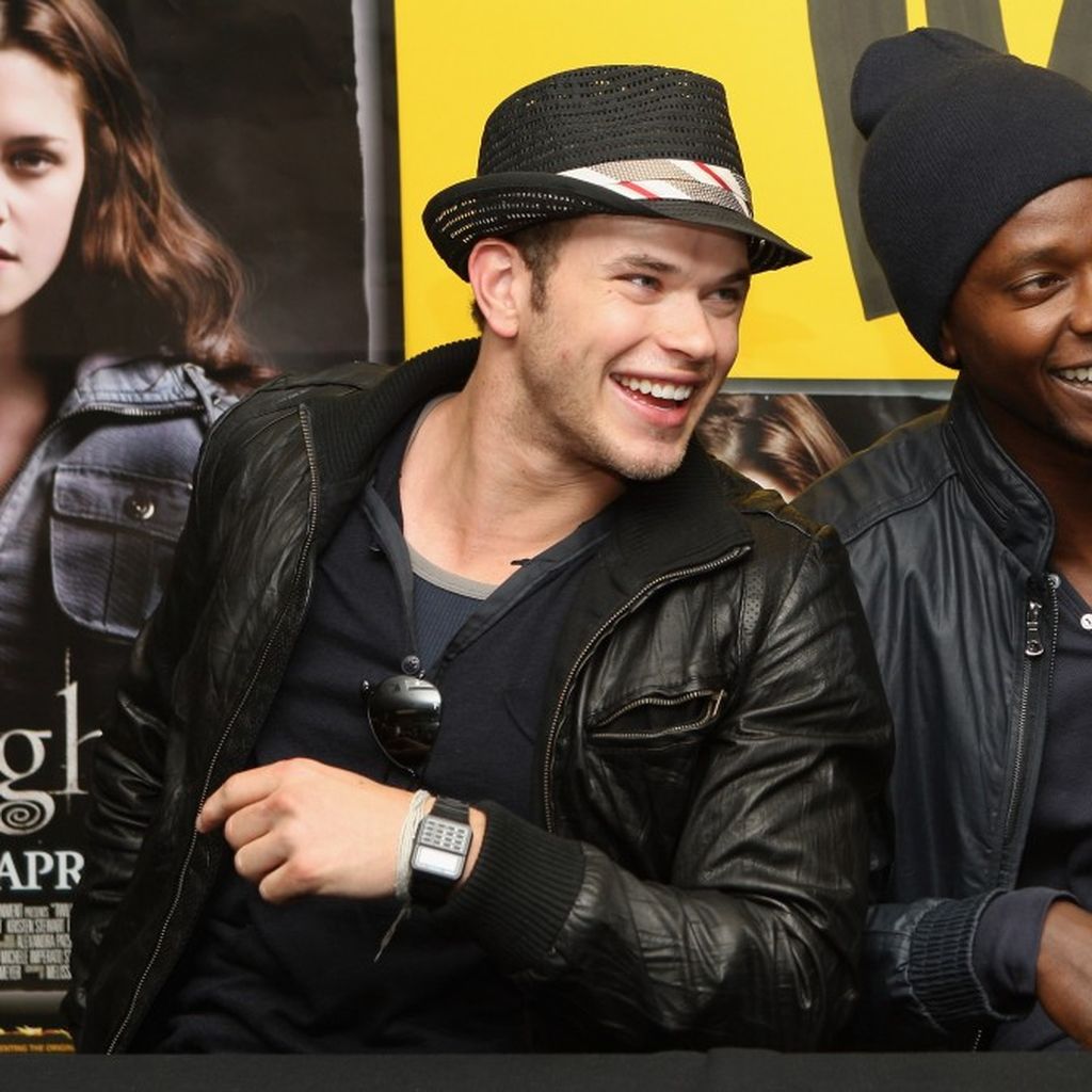 Kellan Lutz und Edi Gathegi