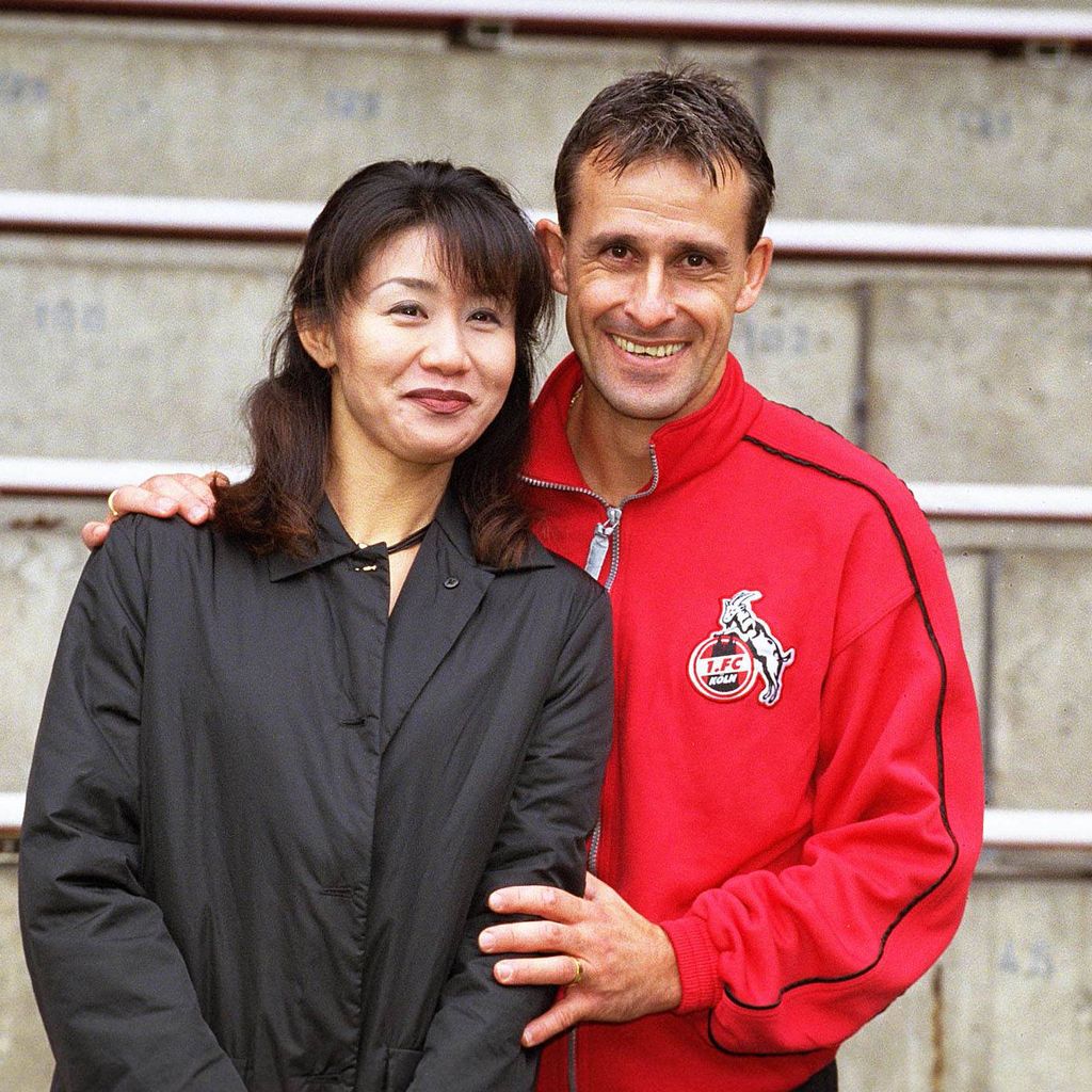 Pierre Littbarski mit Ehefrau Hitomi beim 1. FC Köln