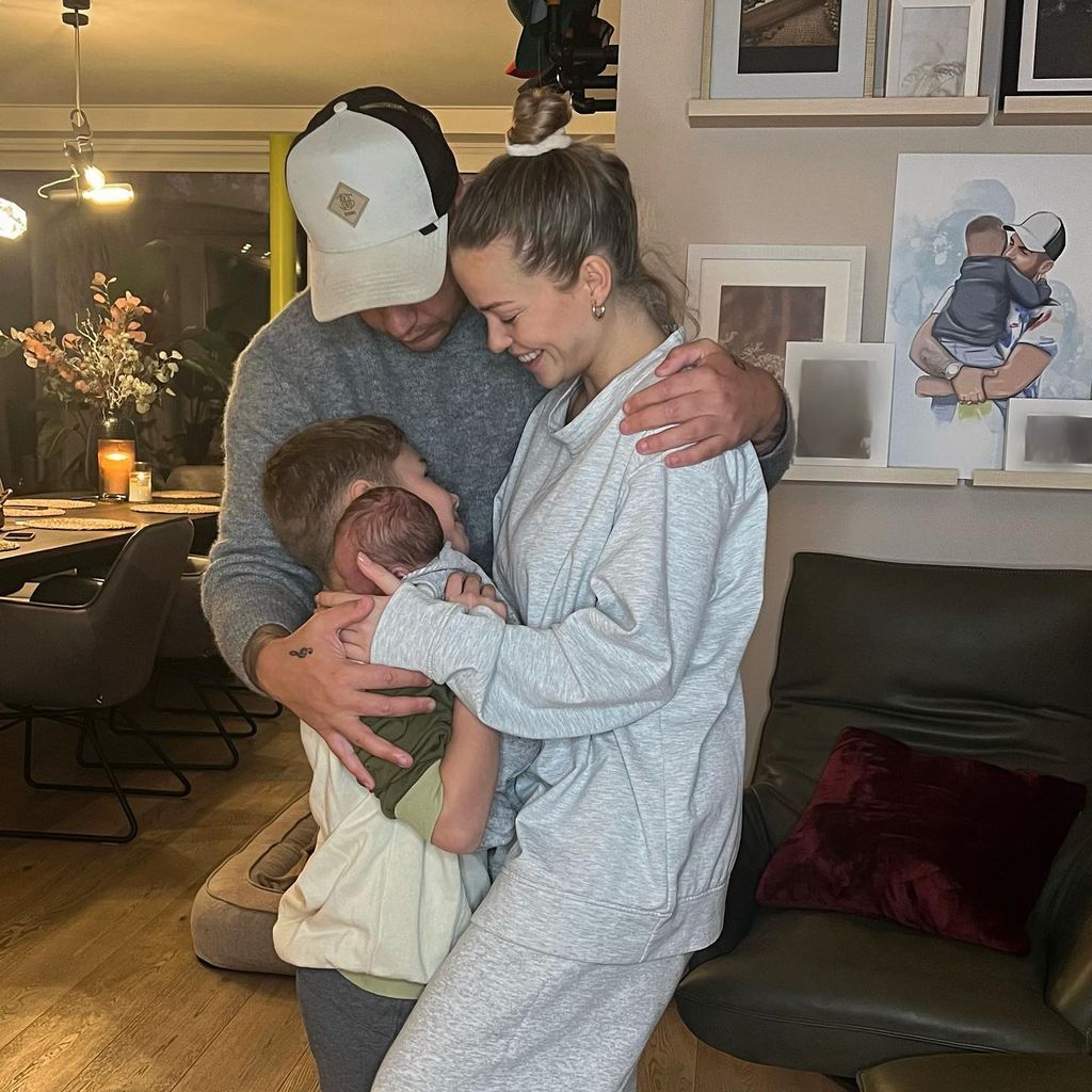 Pietro Lombardi, Alessio Lombardi, Leano Romeo Lombardi und Laura Maria Rypa im Februar 2023