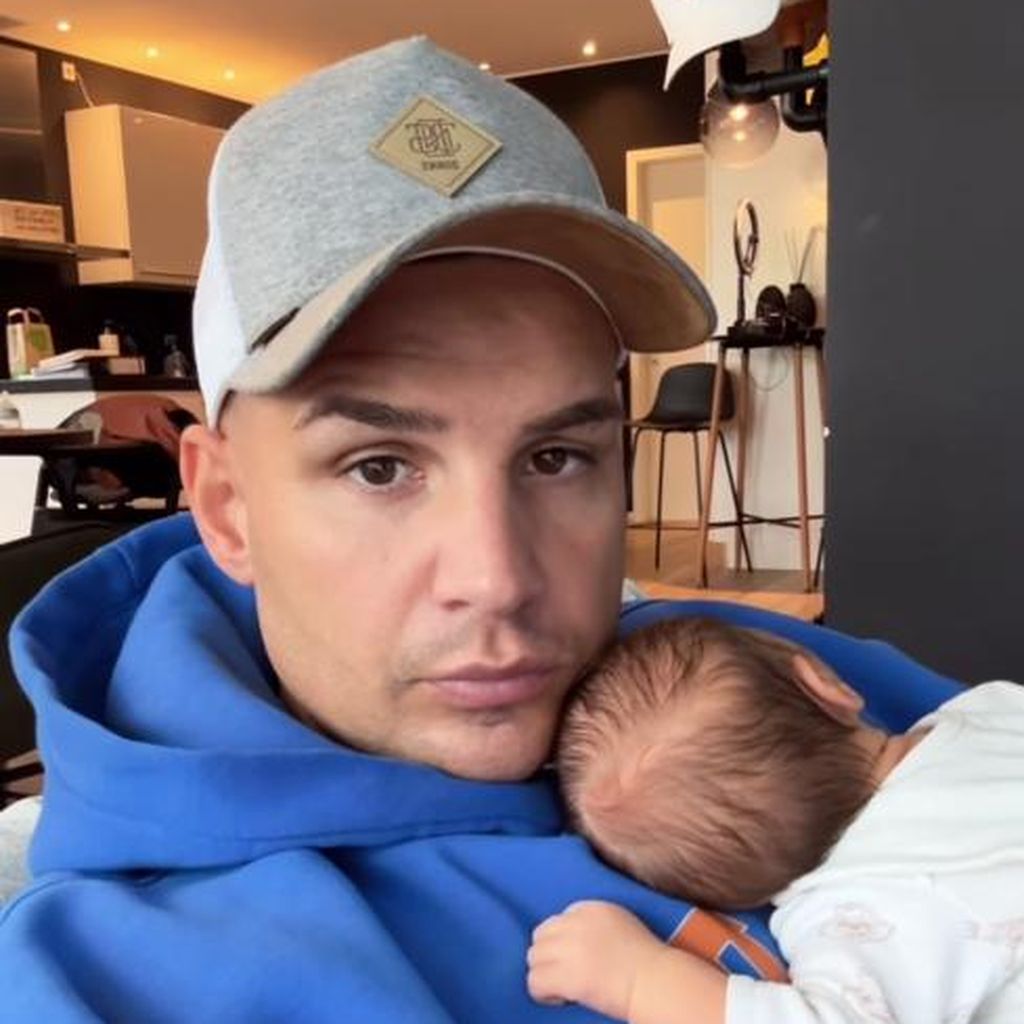 Pietro Lombardi und sein Sohn Amelio, 2024