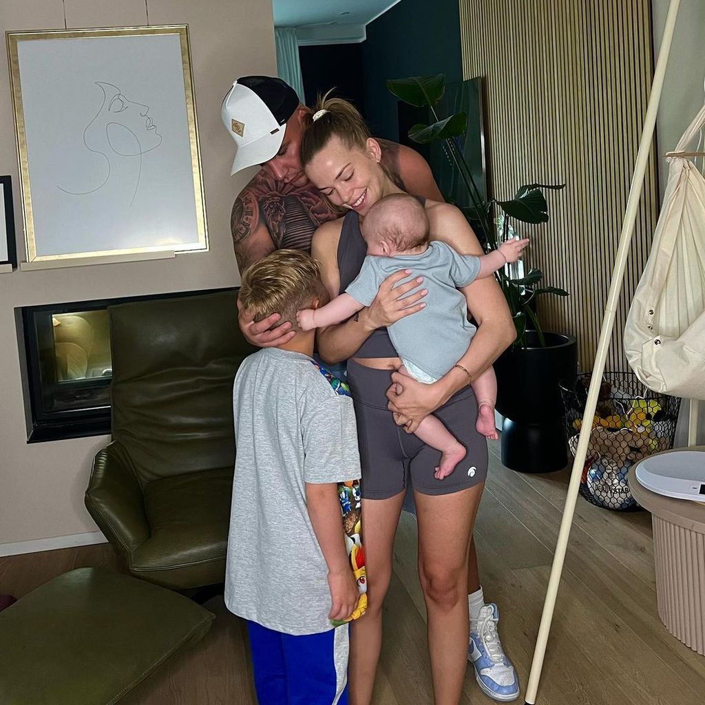 Pietro Lombardi und Laura Maria Rypa mit Alessio und Leano