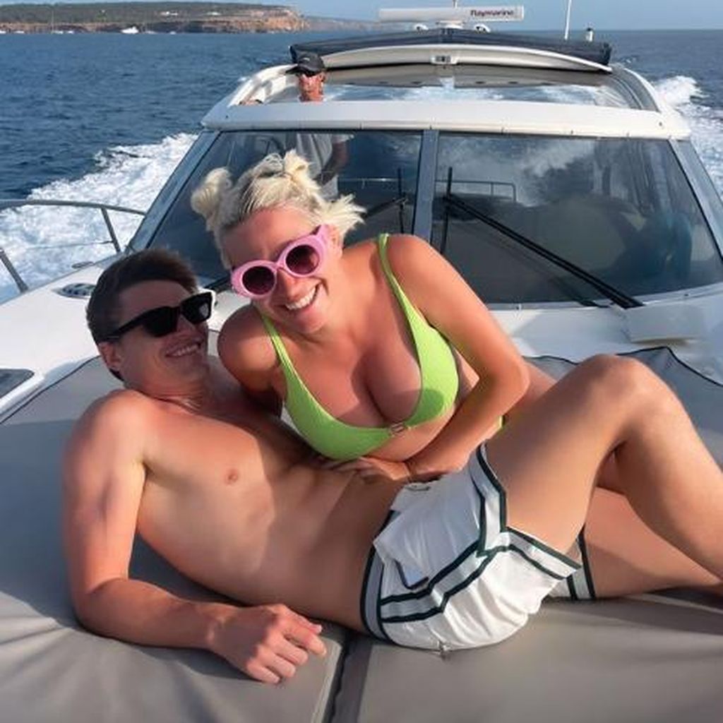 Pixie Lott und Oliver Cheshire im Juli 2023