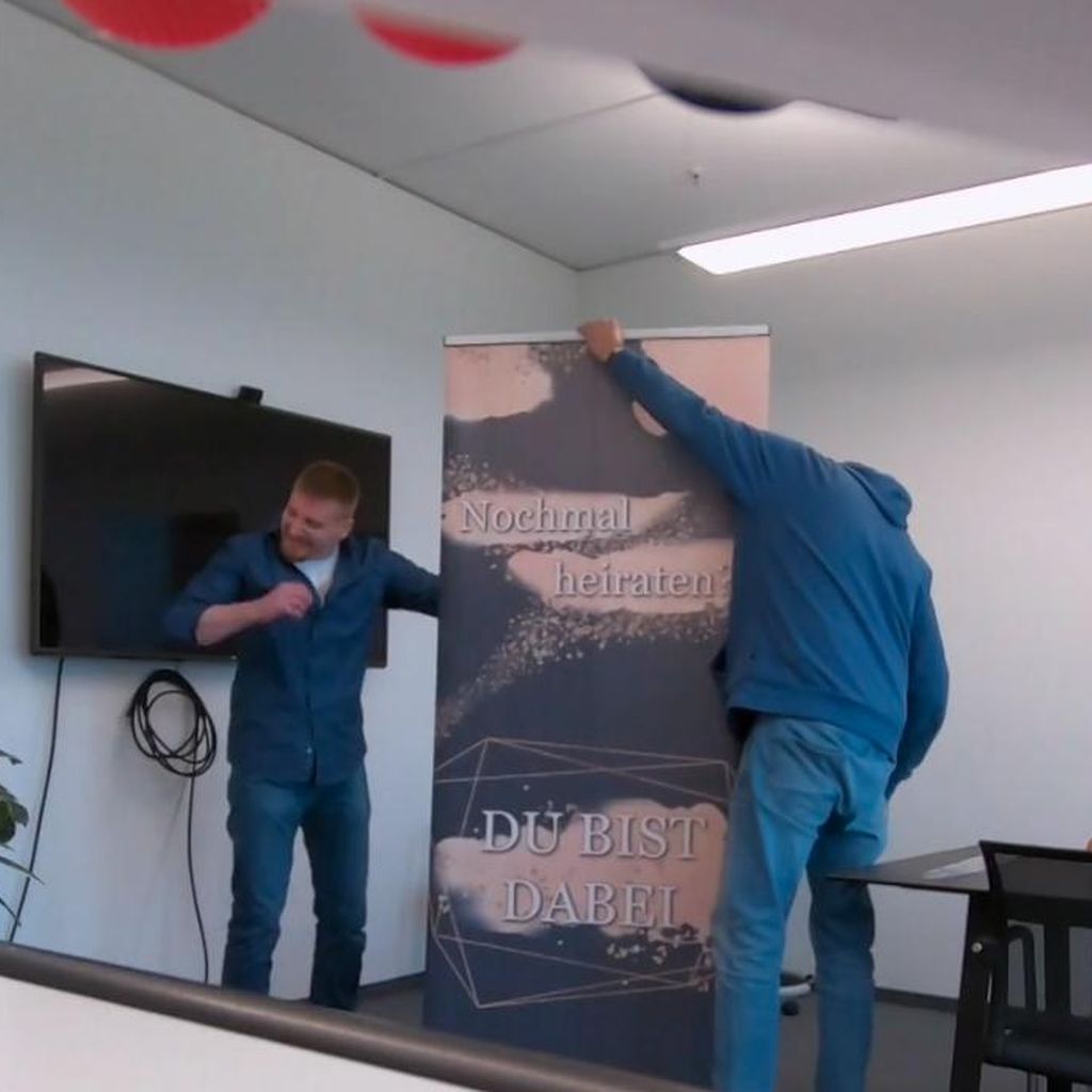 Plakat zum "Hochzeit auf den ersten Blick"-Match für Oliver