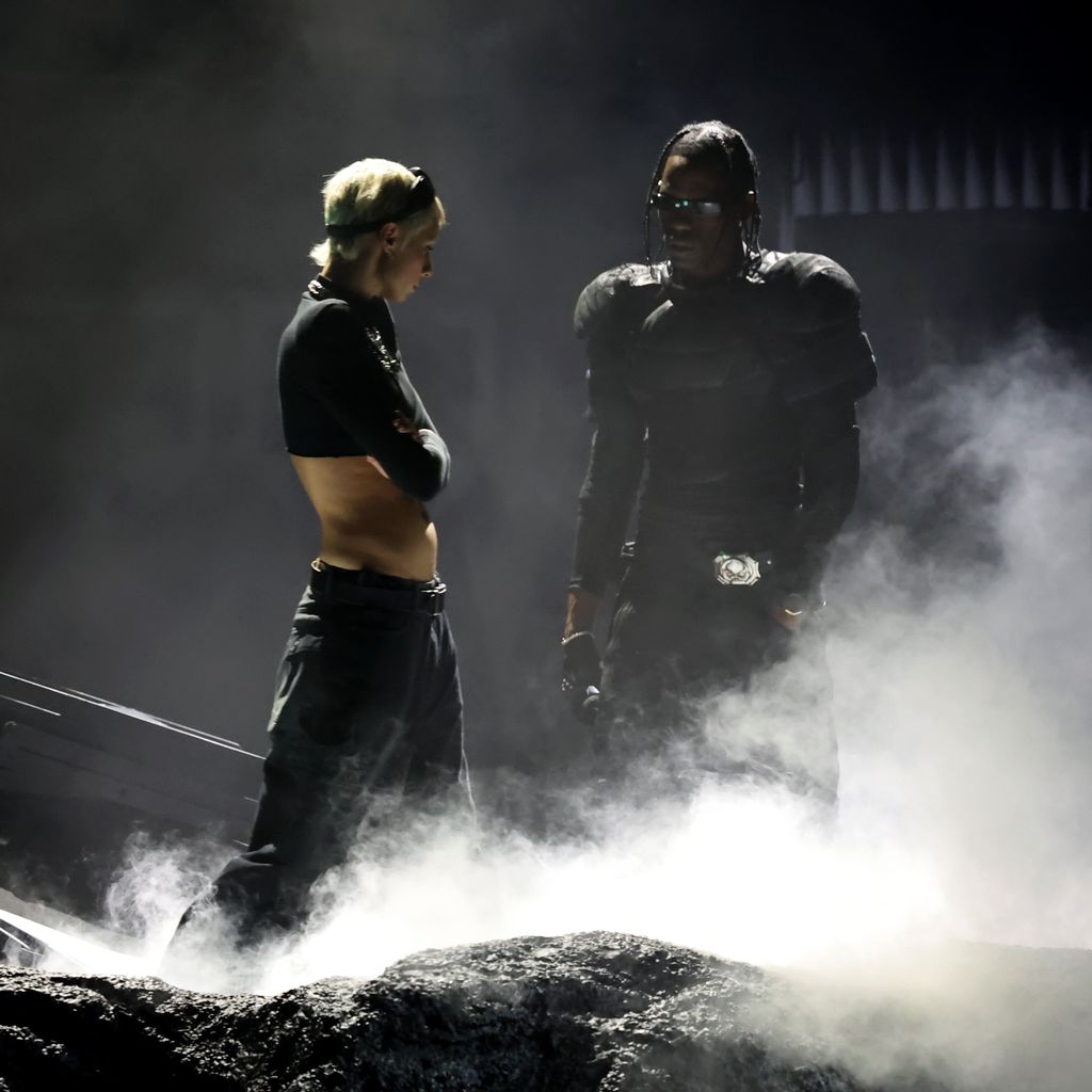 Playboi Carti und Travis Scott bei den Grammys 2024