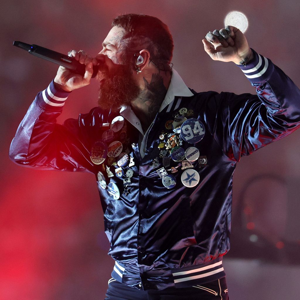 Post Malone in der Halbzeitshow des Spiels der Dallas Cowboys gegen die Kansas City Chiefs