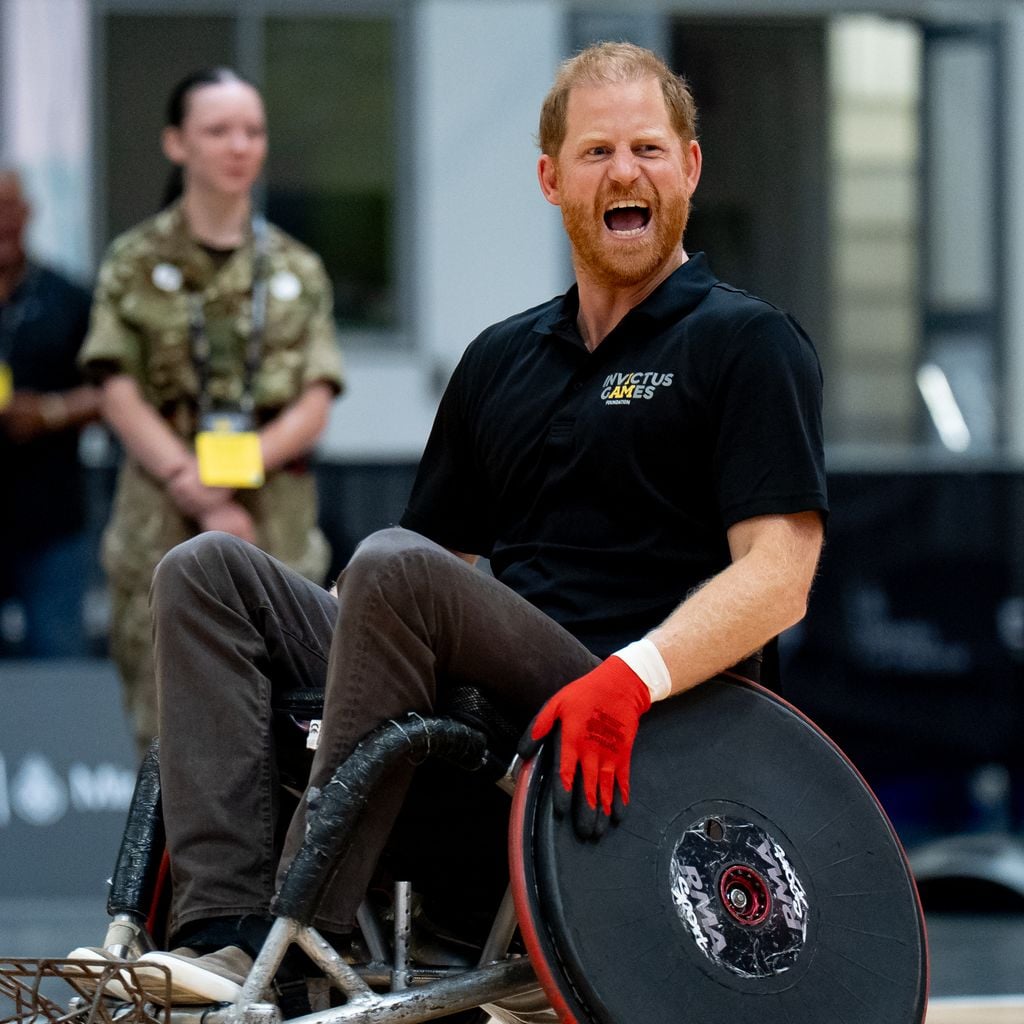 Prince Harry spielt Rollstuhlrugby beim Invictus "1 Year To Go" Event in Birmingham