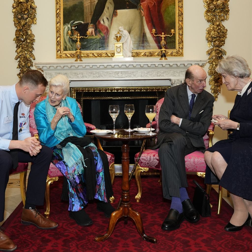 Empfang im Buckingham-Palast zum 100. Geburtstag von Queen Elizabeth II mit Prinzessin Alexandra und Prinz Edward, Herzog von Kent
