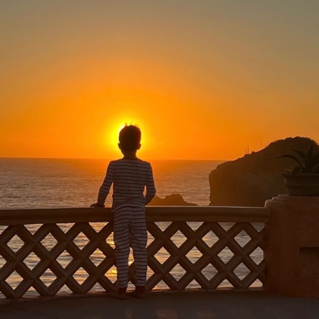 Prinz Archie im Sonnenuntergang