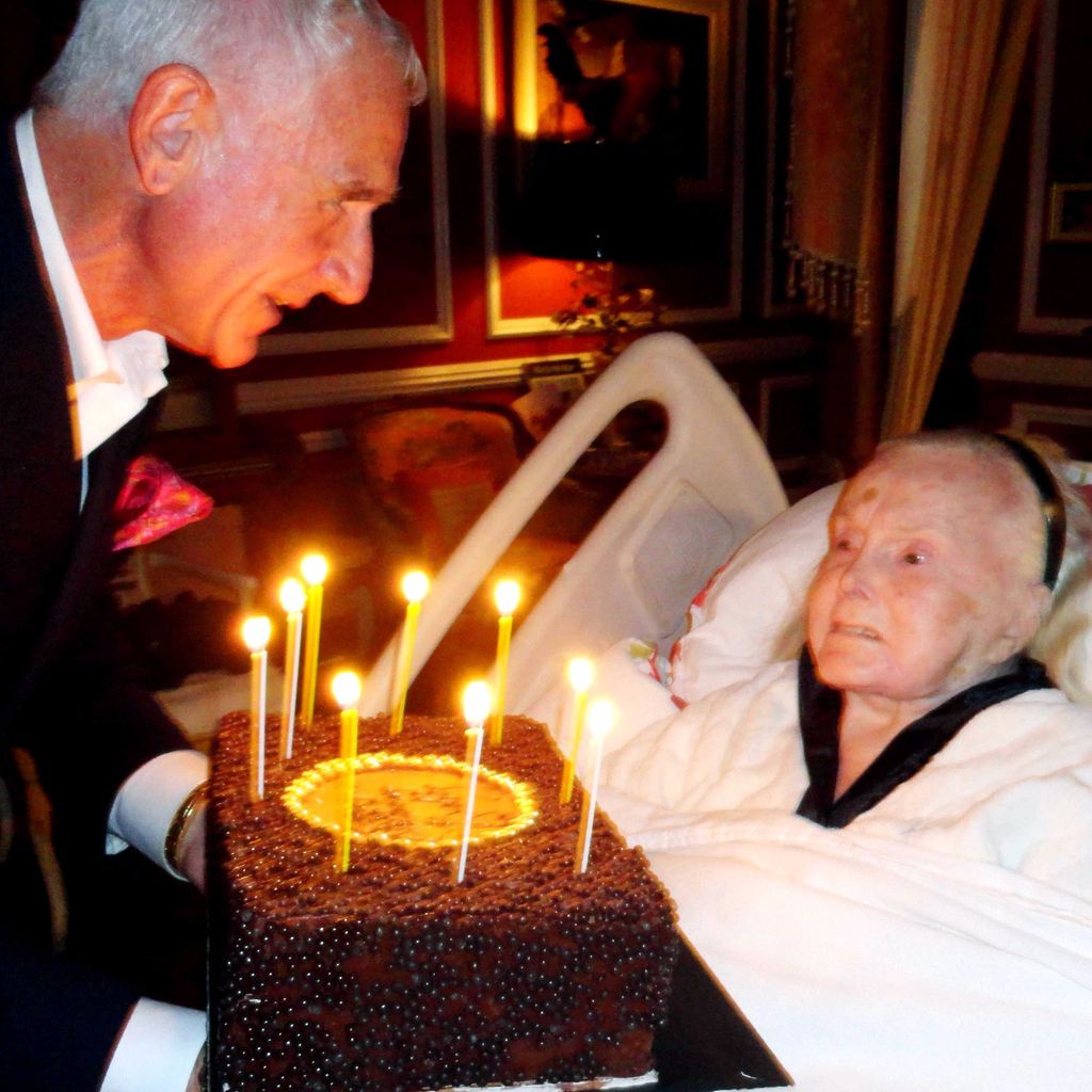 Prinz Frédéric von Anhalt und Zsa Zsa Gabor an ihrem 95. Geburtstag