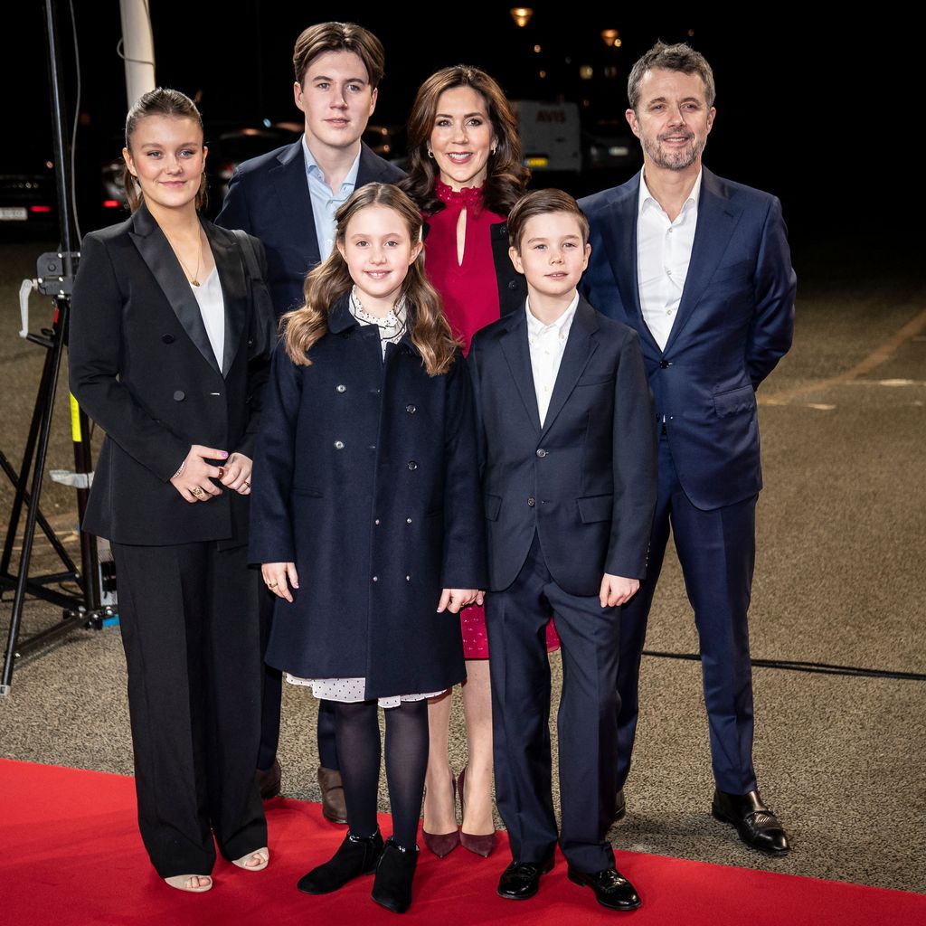Prinz Frederik und Prinzessin Mary mit ihren Kindern Isabella, Christian, Josephine und Vincent