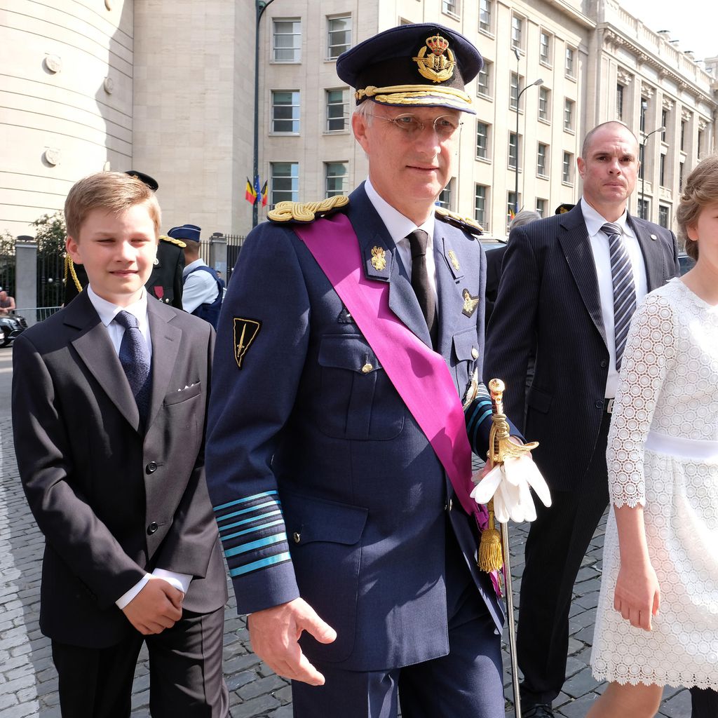 Prinz Gabriel der Belgier, König Philippe der Belgier und Prinzessin Elisabeth der Belgier