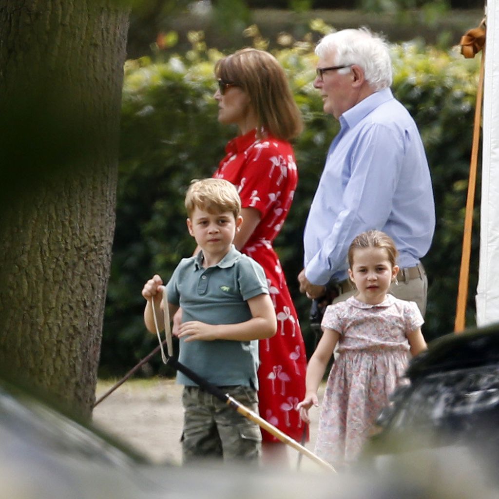 Prinz George und Prinzessin Charlotte mit Oma Carole Middleton