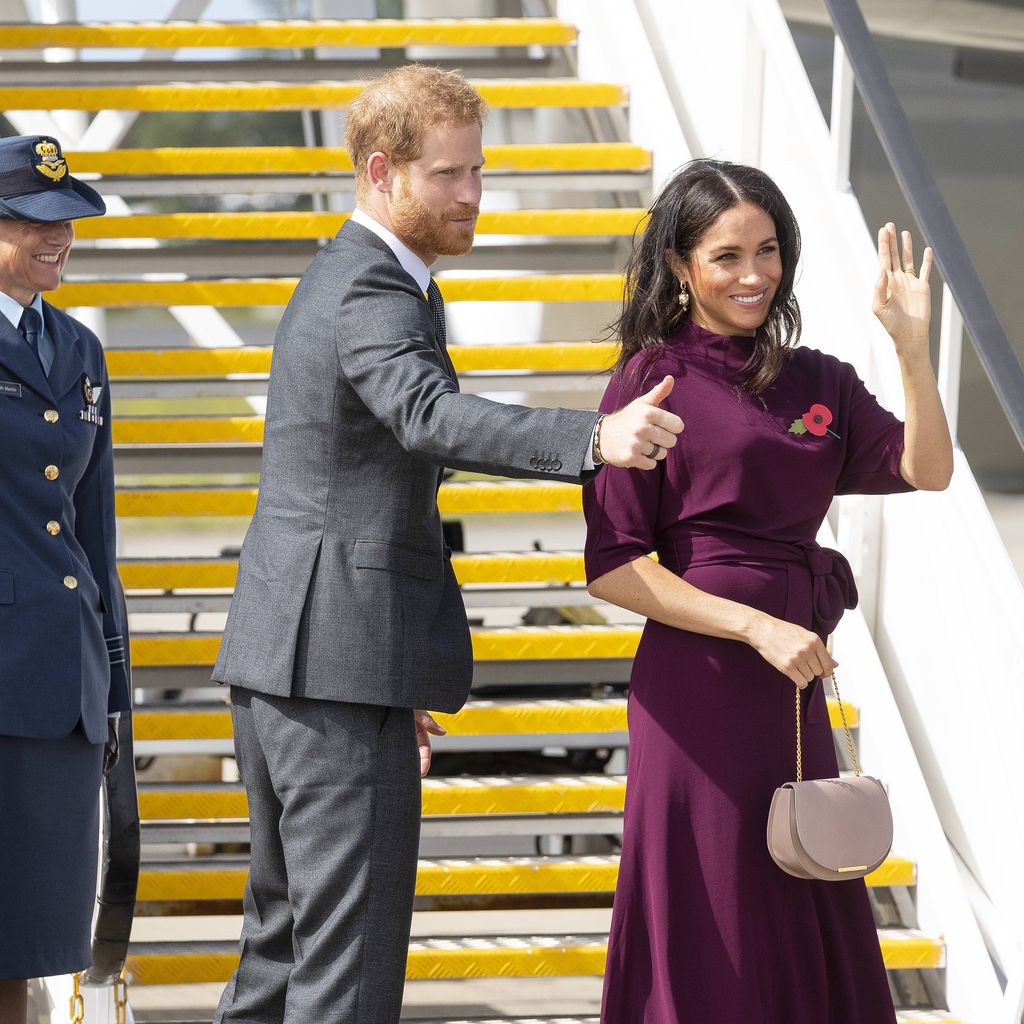 Prinz Harry und Meghan Markle beenden ihre Australienreise und steigen in Sydney ins Flugzeug nach Neuseeland, 28. Oktober 2018