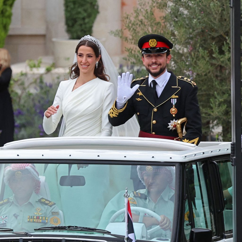 Prinz Hussein und seine Frau Rajwa al-Seif bei ihrer Hochzeit im Juni 2023