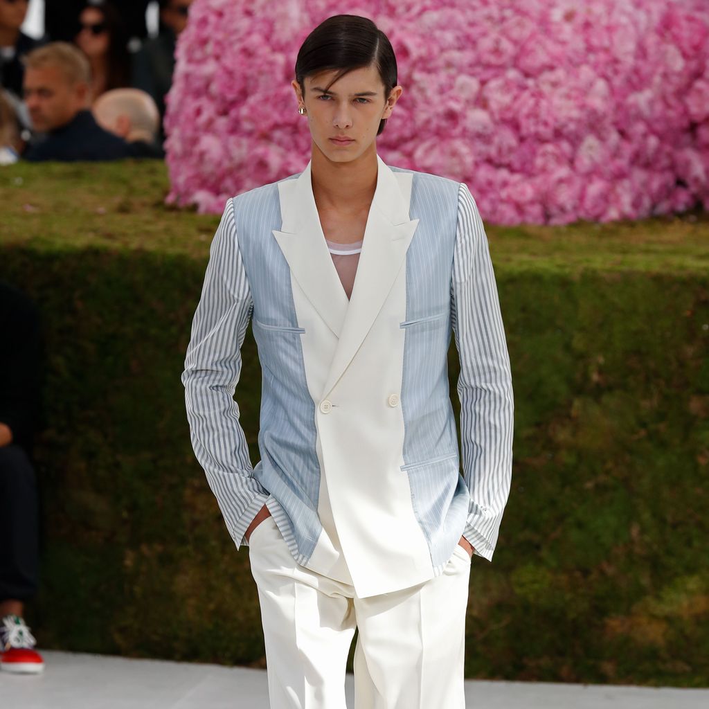 Prinz Nikolai von Dänemark als Laufstegmodel von Dior