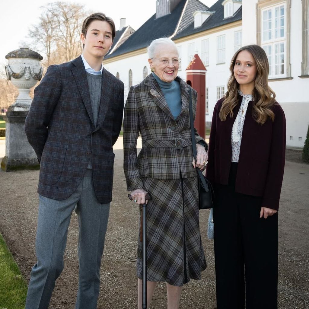 Prinz Vincent, die ehemalige Königin von Dänemark, Margrethe II., und Prinzessin Josephine