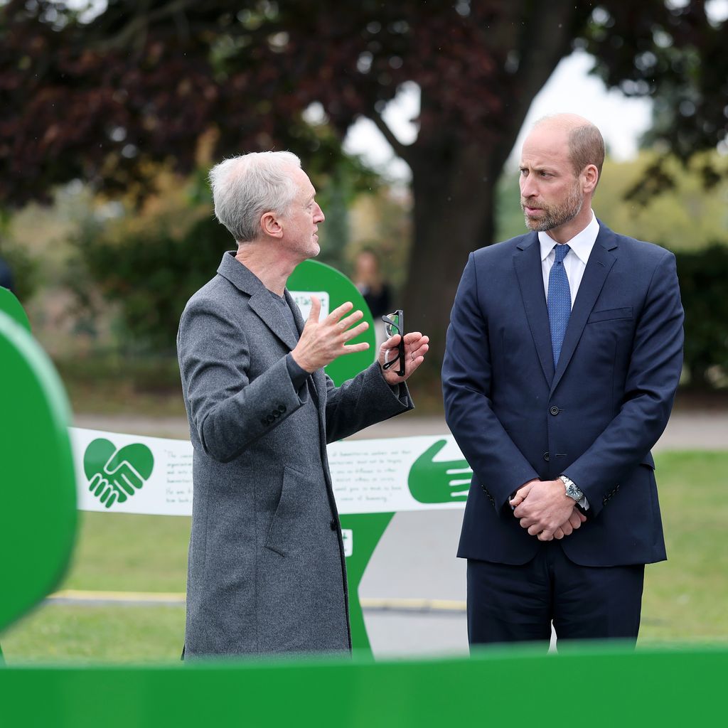 Prinz William im Gespräch mit dem britischen Künstler Michael Landy, Oktober 2025