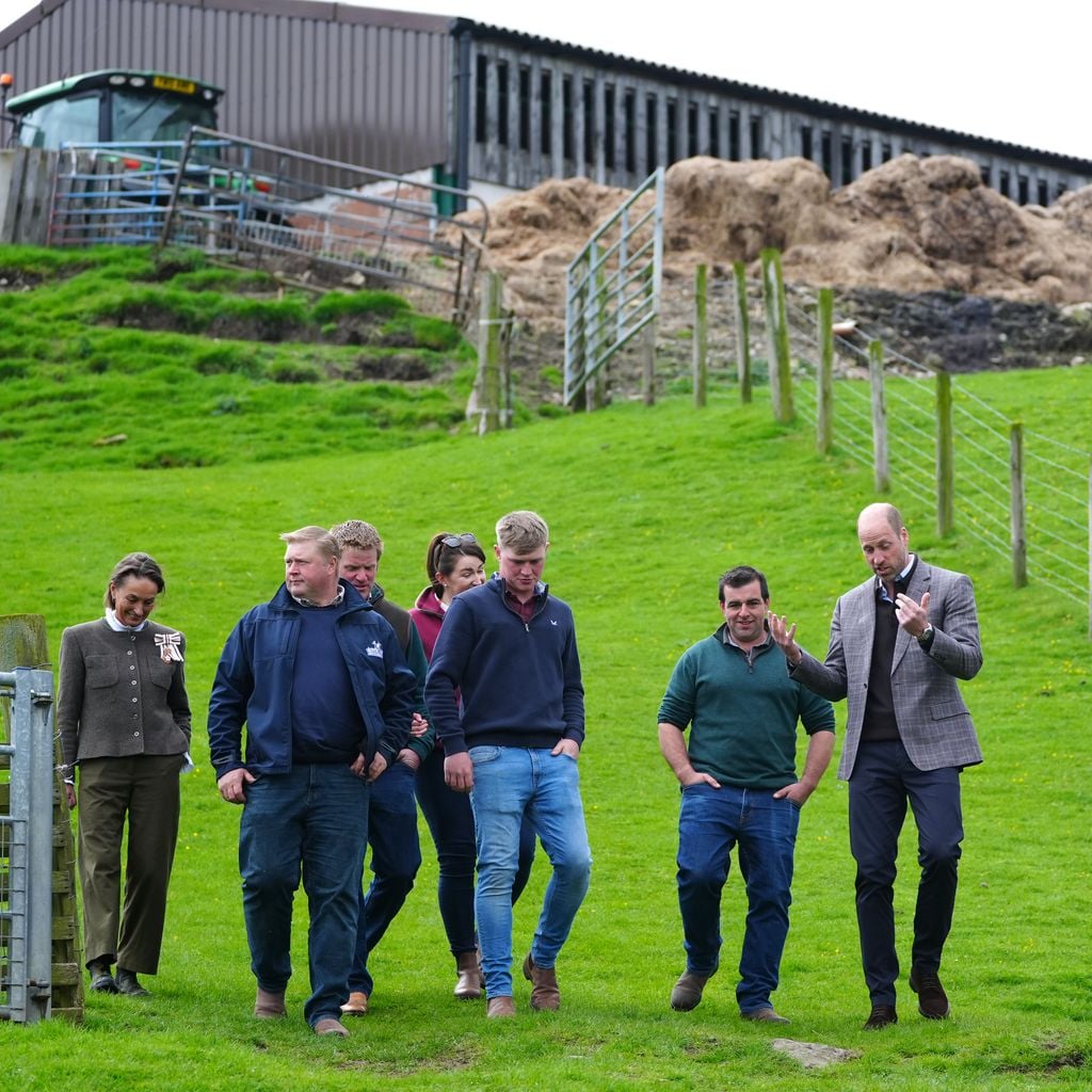 Besuch auf Crow Tree Farm: Prinz William spricht mit Adam Hunter und Landwirten aus Swaledale in Richmond, North Yorkshire