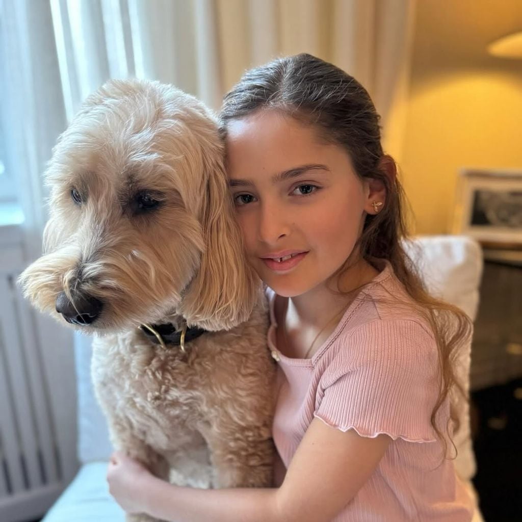 Prinzessin Adrienne mit ihrem Hund, 2026